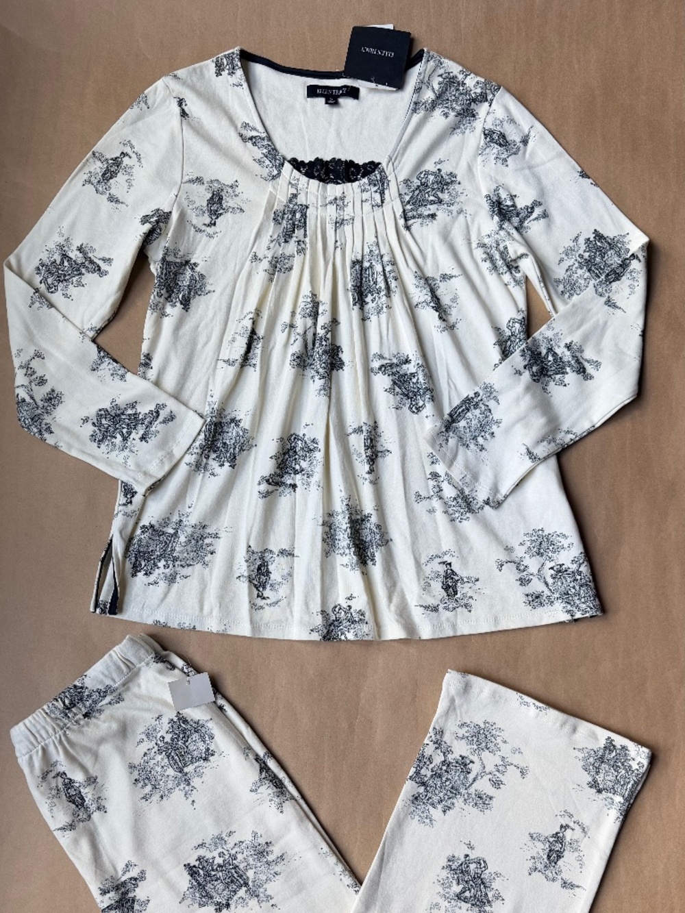ELLEN TRACY Pajama SET Sleepwear Loungewear Size SMALL New FRENCH COUNTRY